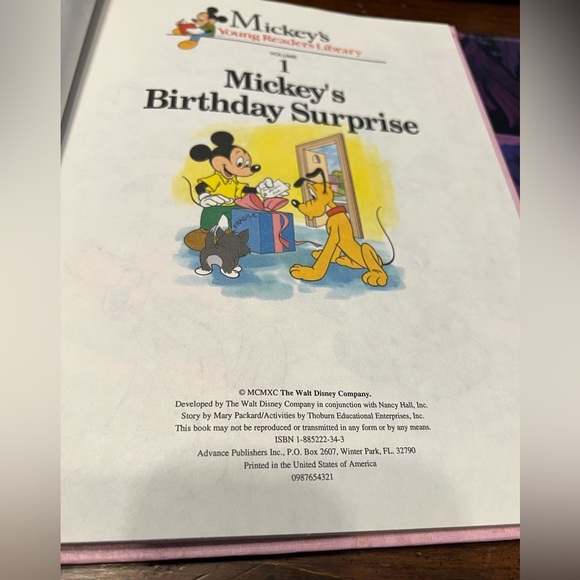 Vtg. Disney Mickey's Birthday Surprise Hardcover Book (1990) - Picture 2 of 4